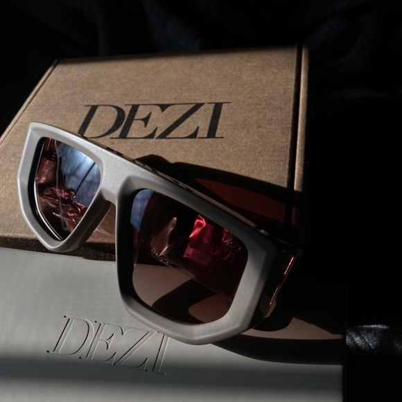 Dezi Backtrack sunglasses in Stone - Picture 6 of 6